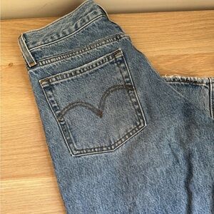 Levi’s Wedgie Jean